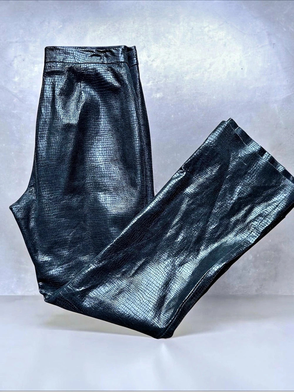 INC International Concepts genuine Leather Crocodile-Embossed Wide Leg Pants Siz